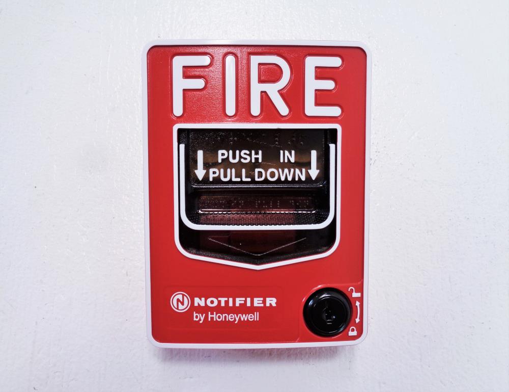 Lot of (4) Honeywell Notifier Fire Alarm Pull Station NOT-BG12LX